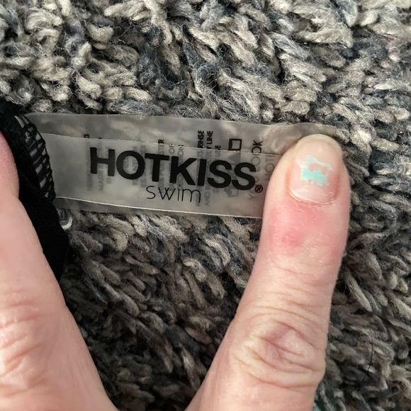 Bathing Suit - Picture 4 of 5